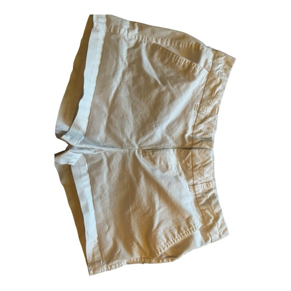 GAP Classic White Shorts Size 8 - Picture 3 of 7